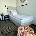 Silvia Gold Hotel 3*