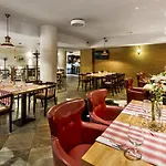 Silvia Gold Hotel