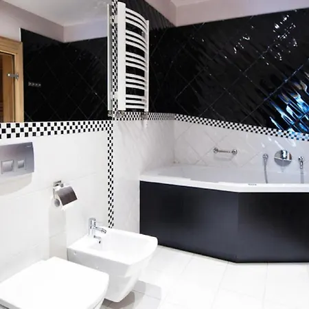 Silvia Gold 酒店 3*