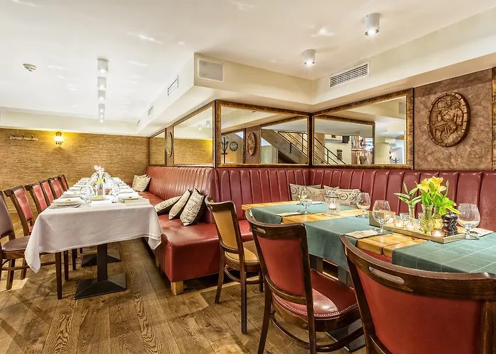 Hotel Silvia Gold 3*